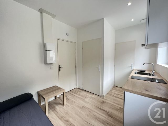 Appartement Studio à louer - 1 pièce - 12.22 m2 - GRENOBLE - 38 - RHONE-ALPES - Century 21 Victor Hugo