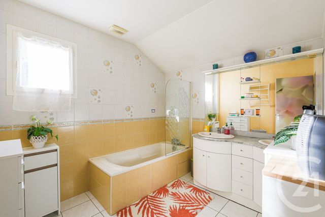 maison à vendre - 5 pièces - 153.75 m2 - VOREPPE - 38 - RHONE-ALPES - Century 21 Victor Hugo