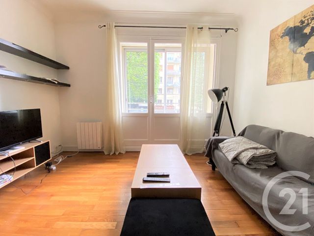 Appartement T1 à vendre - 1 pièce - 40.5 m2 - GRENOBLE - 38 - RHONE-ALPES - Century 21 Victor Hugo