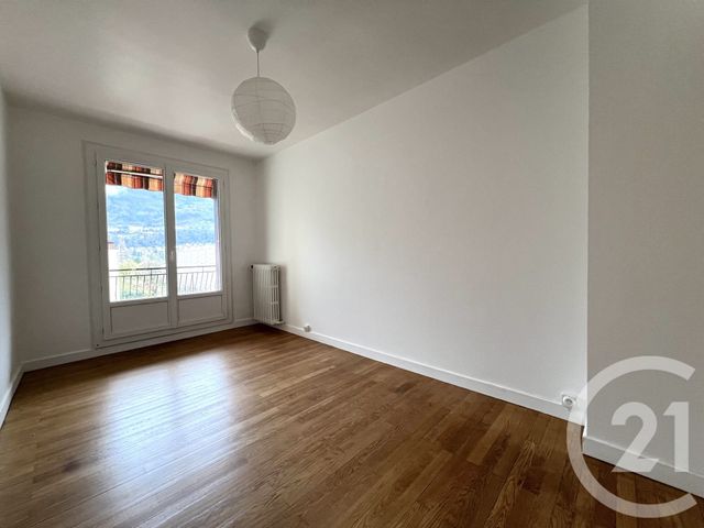 Appartement T3 à louer - 3 pièces - 78.83 m2 - MEYLAN - 38 - RHONE-ALPES - Century 21 Victor Hugo