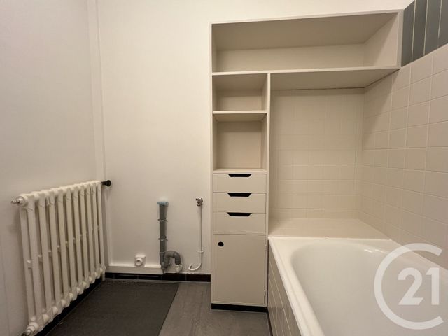 Appartement T3 à louer - 3 pièces - 78.83 m2 - MEYLAN - 38 - RHONE-ALPES - Century 21 Victor Hugo