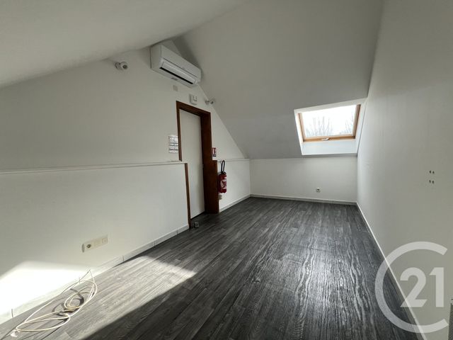 commerce à louer - 54.75 m2 - MONTBONNOT ST MARTIN - 38 - RHONE-ALPES - Century 21 Victor Hugo
