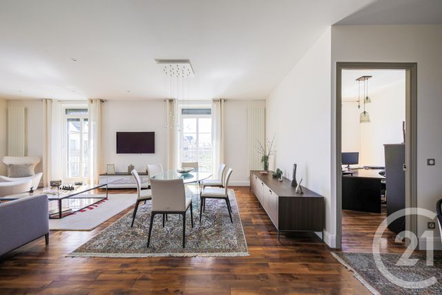 Appartement T4 à louer - 4 pièces - 121.18 m2 - GRENOBLE - 38 - RHONE-ALPES - Century 21 Victor Hugo