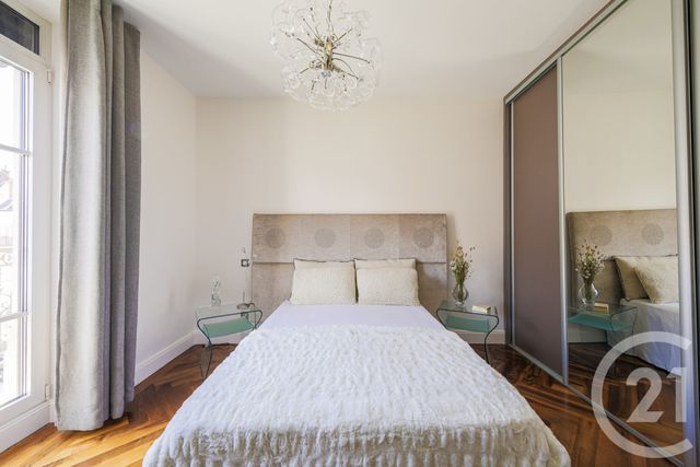 Appartement T4 à louer - 4 pièces - 121.18 m2 - GRENOBLE - 38 - RHONE-ALPES - Century 21 Victor Hugo