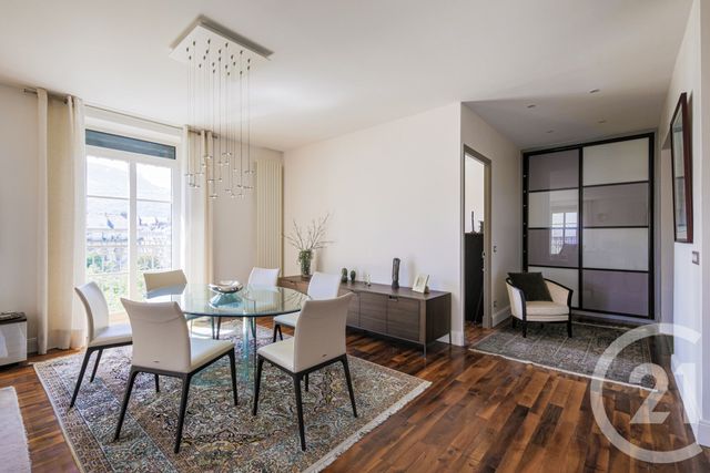 Appartement T4 à louer - 4 pièces - 121.18 m2 - GRENOBLE - 38 - RHONE-ALPES - Century 21 Victor Hugo