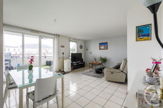 Appartement T3 à vendre - 3 pièces - 68.5 m2 - GRENOBLE - 38 - RHONE-ALPES - Century 21 Victor Hugo
