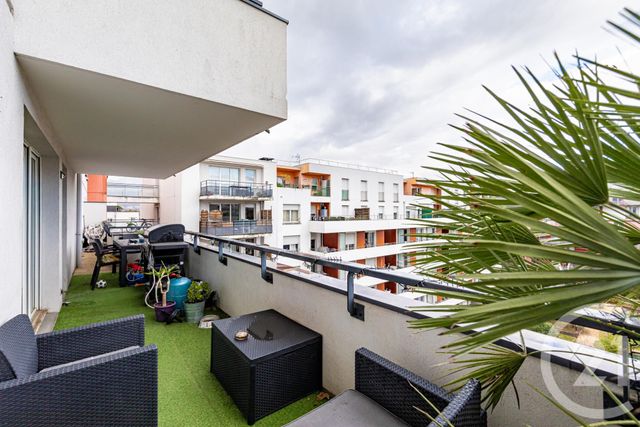 Appartement T3 à vendre - 3 pièces - 68.5 m2 - GRENOBLE - 38 - RHONE-ALPES - Century 21 Victor Hugo