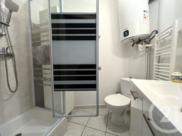 Appartement Studio à louer - 1 pièce - 18.18 m2 - ST MARTIN D HERES - 38 - RHONE-ALPES - Century 21 Victor Hugo