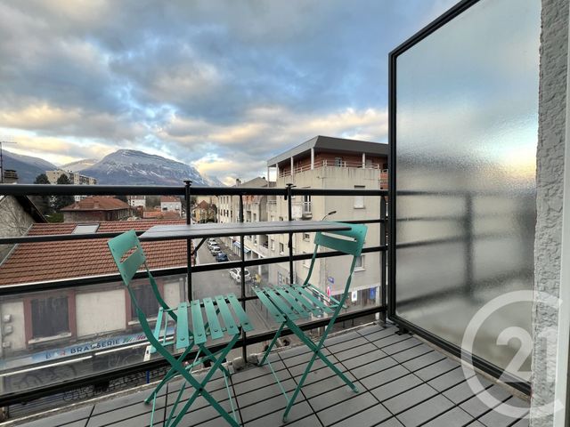 Appartement Studio à louer - 1 pièce - 18.18 m2 - ST MARTIN D HERES - 38 - RHONE-ALPES - Century 21 Victor Hugo