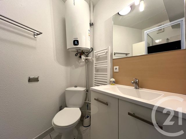 Appartement Studio à louer - 1 pièce - 18.18 m2 - ST MARTIN D HERES - 38 - RHONE-ALPES - Century 21 Victor Hugo