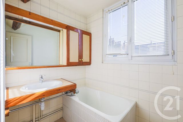 Appartement T2 à vendre - 2 pièces - 59.52 m2 - GRENOBLE - 38 - RHONE-ALPES - Century 21 Victor Hugo