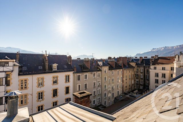 Appartement T2 à vendre - 2 pièces - 59.52 m2 - GRENOBLE - 38 - RHONE-ALPES - Century 21 Victor Hugo