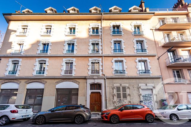 Appartement T4 à vendre - 4 pièces - 103.0 m2 - GRENOBLE - 38 - RHONE-ALPES - Century 21 Victor Hugo