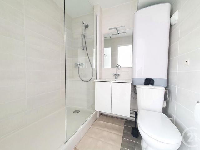 Appartement Studio à louer - 1 pièce - 17.74 m2 - GRENOBLE - 38 - RHONE-ALPES - Century 21 Victor Hugo