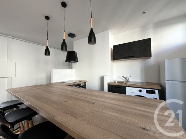 Appartement T2 à louer - 2 pièces - 42.47 m2 - GRENOBLE - 38 - RHONE-ALPES - Century 21 Victor Hugo