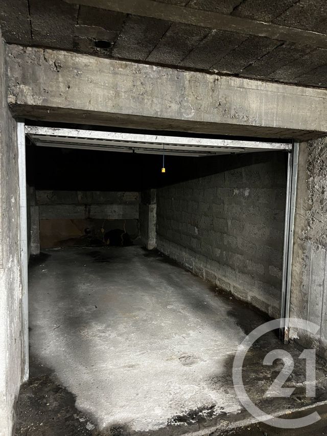 parking à vendre - 13.0 m2 - GRENOBLE - 38 - RHONE-ALPES - Century 21 Victor Hugo
