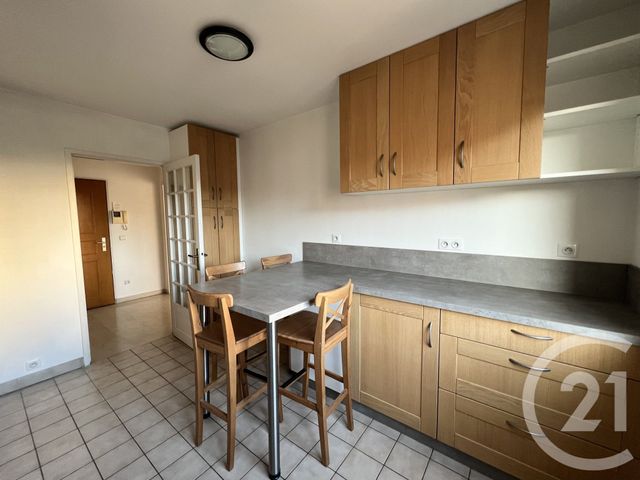 Appartement T2 à louer - 2 pièces - 64.04 m2 - GRENOBLE - 38 - RHONE-ALPES - Century 21 Victor Hugo