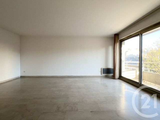 Appartement T2 à louer - 2 pièces - 64.04 m2 - GRENOBLE - 38 - RHONE-ALPES - Century 21 Victor Hugo