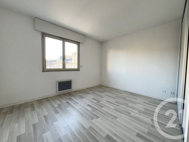 Appartement T2 à louer - 2 pièces - 64.04 m2 - GRENOBLE - 38 - RHONE-ALPES - Century 21 Victor Hugo