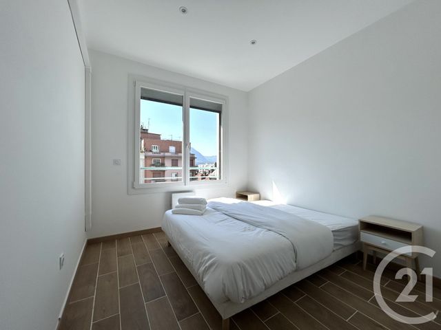 Appartement T2 à louer - 2 pièces - 34.64 m2 - GRENOBLE - 38 - RHONE-ALPES - Century 21 Victor Hugo