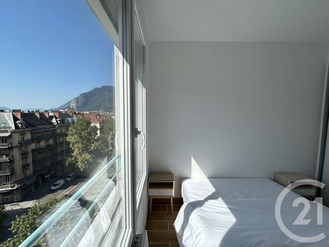 Appartement T2 à louer - 2 pièces - 34.64 m2 - GRENOBLE - 38 - RHONE-ALPES - Century 21 Victor Hugo