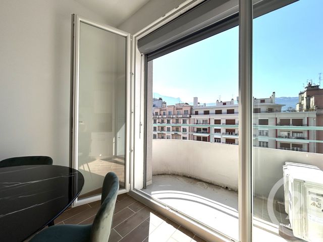 Appartement T2 à louer - 2 pièces - 34.64 m2 - GRENOBLE - 38 - RHONE-ALPES - Century 21 Victor Hugo