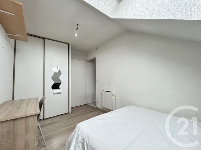 Appartement T2 à louer - 2 pièces - 31.57 m2 - GRENOBLE - 38 - RHONE-ALPES - Century 21 Victor Hugo