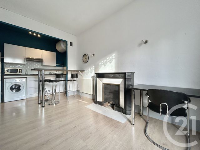 Appartement T2 à louer - 2 pièces - 45.83 m2 - GRENOBLE - 38 - RHONE-ALPES - Century 21 Victor Hugo