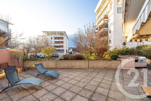 Appartement T5 à vendre - 5 pièces - 108.0 m2 - ECHIROLLES - 38 - RHONE-ALPES - Century 21 Victor Hugo