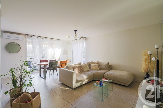 Appartement T5 à vendre - 5 pièces - 108.0 m2 - ECHIROLLES - 38 - RHONE-ALPES - Century 21 Victor Hugo