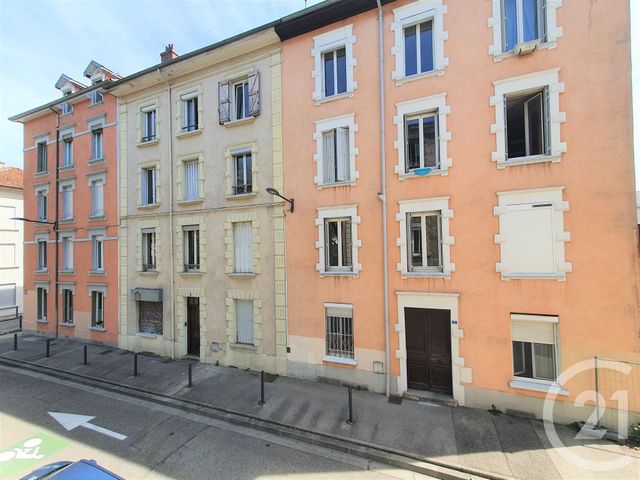 Appartement T2 à louer - 2 pièces - 41.84 m2 - GRENOBLE - 38 - RHONE-ALPES - Century 21 Victor Hugo