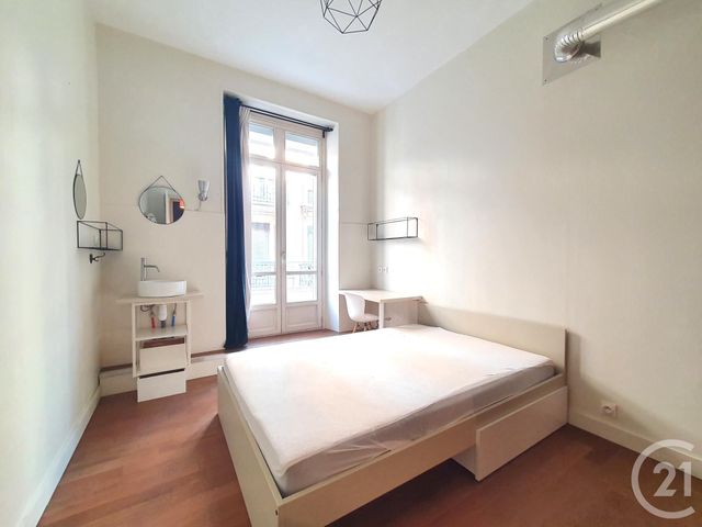 Appartement T4 à louer - 4 pièces - 87.25 m2 - GRENOBLE - 38 - RHONE-ALPES - Century 21 Victor Hugo