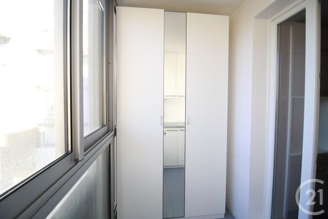 Appartement T4 à louer - 4 pièces - 86.4 m2 - ECHIROLLES - 38 - RHONE-ALPES - Century 21 Victor Hugo