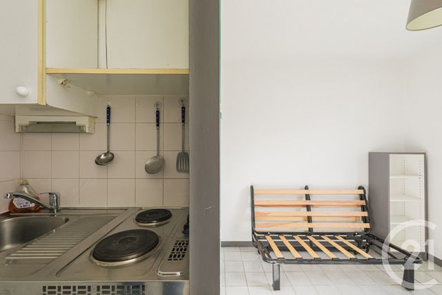 Appartement Studio à vendre - 1 pièce - 14.5 m2 - GRENOBLE - 38 - RHONE-ALPES - Century 21 Victor Hugo