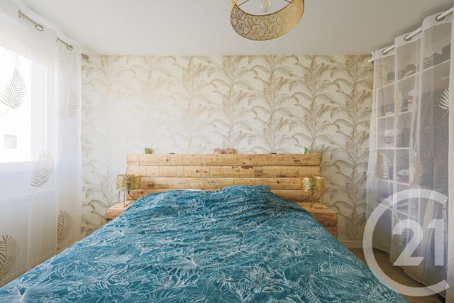 Appartement T3 à vendre - 3 pièces - 64.45 m2 - LE PONT DE CLAIX - 38 - RHONE-ALPES - Century 21 Victor Hugo