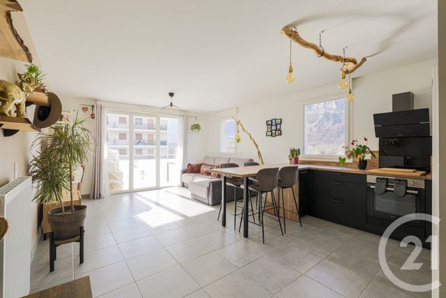 Appartement T3 à vendre - 3 pièces - 64.45 m2 - LE PONT DE CLAIX - 38 - RHONE-ALPES - Century 21 Victor Hugo
