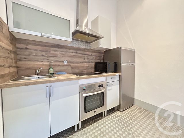 Appartement T2 à louer - 2 pièces - 40.13 m2 - GRENOBLE - 38 - RHONE-ALPES - Century 21 Victor Hugo