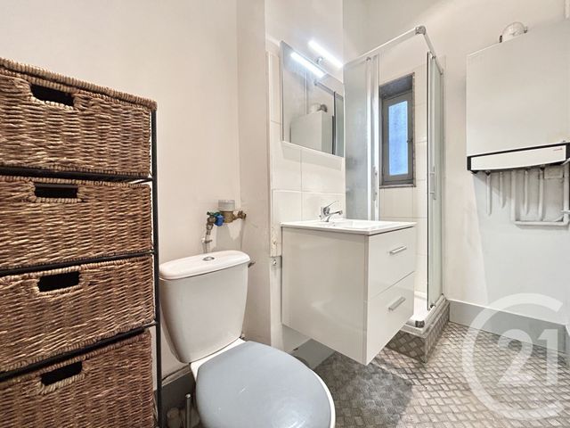 Appartement T2 à louer - 2 pièces - 40.13 m2 - GRENOBLE - 38 - RHONE-ALPES - Century 21 Victor Hugo