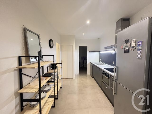 Appartement T4 à louer - 4 pièces - 69.81 m2 - GRENOBLE - 38 - RHONE-ALPES - Century 21 Victor Hugo