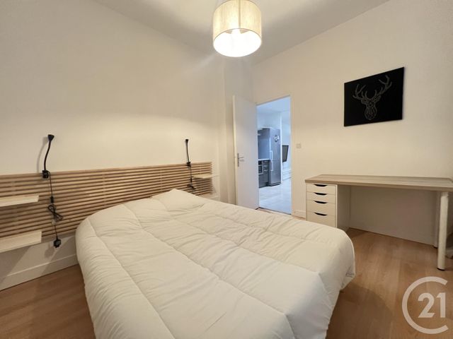 Appartement T4 à louer - 4 pièces - 69.81 m2 - GRENOBLE - 38 - RHONE-ALPES - Century 21 Victor Hugo