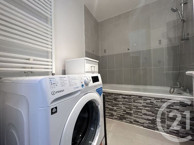 Appartement T3 à louer - 3 pièces - 72.15 m2 - GRENOBLE - 38 - RHONE-ALPES - Century 21 Victor Hugo