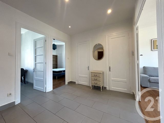 Appartement T3 à louer - 3 pièces - 72.15 m2 - GRENOBLE - 38 - RHONE-ALPES - Century 21 Victor Hugo