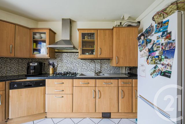 Appartement T3 à vendre - 3 pièces - 72.0 m2 - FONTAINE - 38 - RHONE-ALPES - Century 21 Victor Hugo