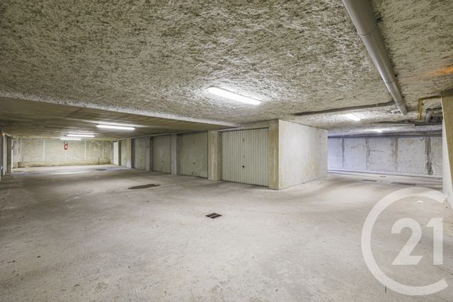 parking à vendre - 15.0 m2 - FONTAINE - 38 - RHONE-ALPES - Century 21 Victor Hugo