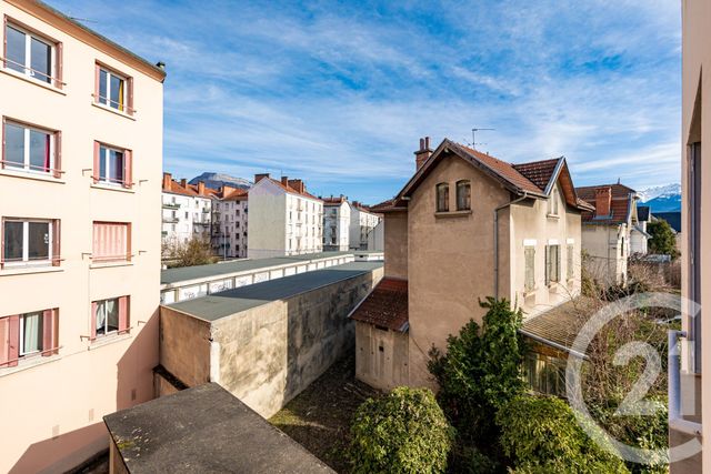 Appartement à vendre - 4 pièces - 80.62 m2 - GRENOBLE - 38 - RHONE-ALPES - Century 21 Victor Hugo