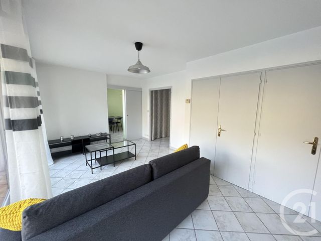 Appartement T2 à louer - 2 pièces - 49.0 m2 - GRENOBLE - 38 - RHONE-ALPES - Century 21 Victor Hugo