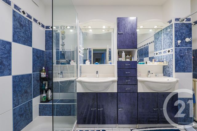 Appartement T4 à vendre - 4 pièces - 110.06 m2 - GRENOBLE - 38 - RHONE-ALPES - Century 21 Victor Hugo