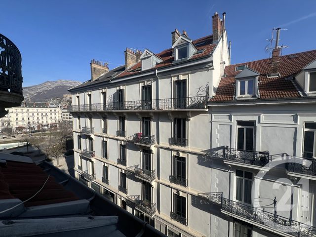Appartement T1 à louer - 1 pièce - 20.09 m2 - GRENOBLE - 38 - RHONE-ALPES - Century 21 Victor Hugo