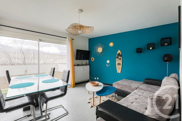 Appartement T2 à vendre - 2 pièces - 44.0 m2 - GRENOBLE - 38 - RHONE-ALPES - Century 21 Victor Hugo