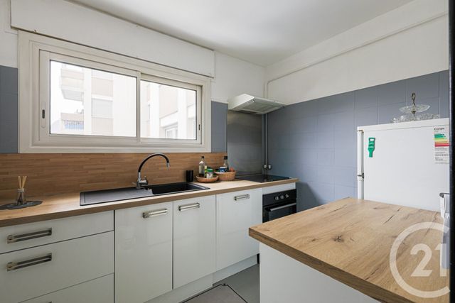 Appartement T2 à vendre - 2 pièces - 44.0 m2 - GRENOBLE - 38 - RHONE-ALPES - Century 21 Victor Hugo